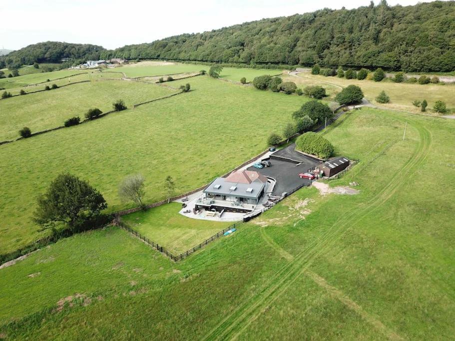 Luxury Accom With Amazing Views Over Rudyard Lake Vila Macclesfield Exterior foto